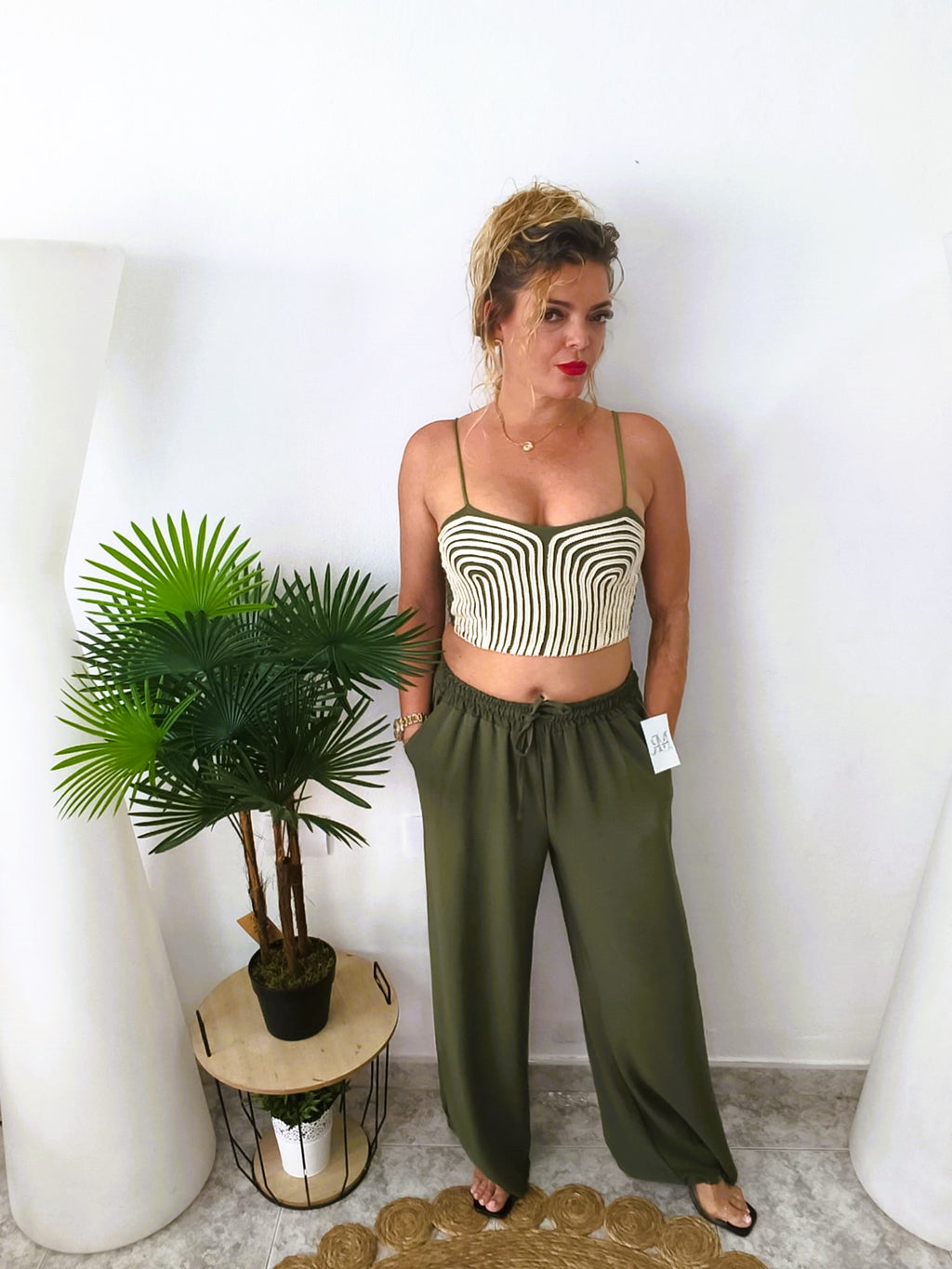 CONJUNTO  LIDIA