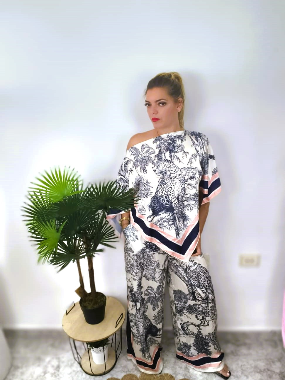 CONJUNTO ESTHER